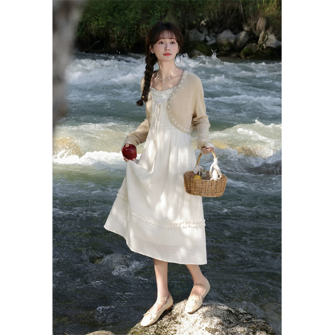 【品牌撤柜款】法式气质吊带连衣裙女2025新款女温柔风裙子L39528