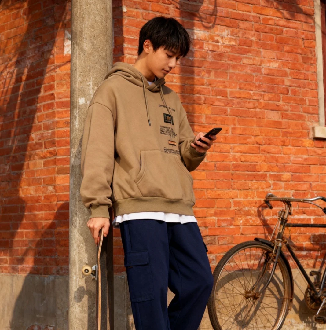 9633539高端专享儿童秋冬款加绒连帽卫衣卡其（靠谱）