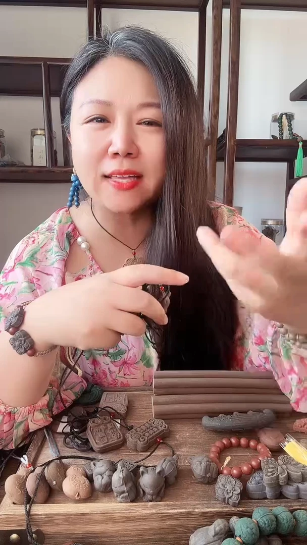 泥塑【古方大四和】爱心狐