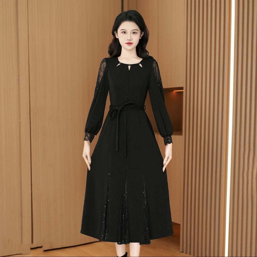 2025春季优雅新款气质镂空长袖时尚大气减龄休闲收腰显瘦连衣裙