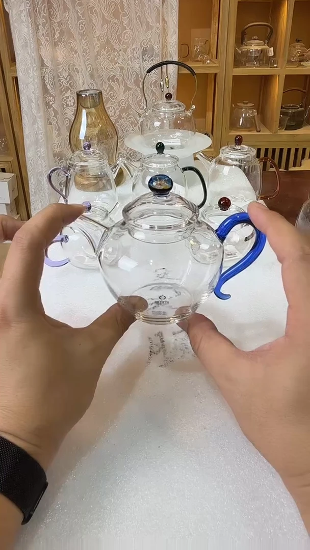 蓝色花语苹果壶。。。。