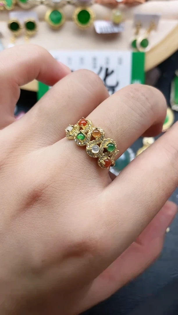 翡翠戒指银S925镶嵌1111
