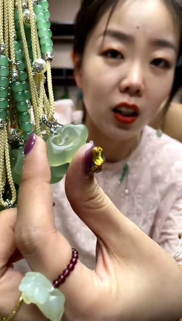 岫玉未镶嵌吊坠多样性发货其中发一