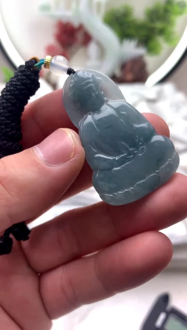 【闪购商品】翡翠颈饰未镶嵌素衣观音