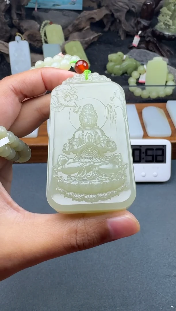 颈饰未镶嵌和田玉1
