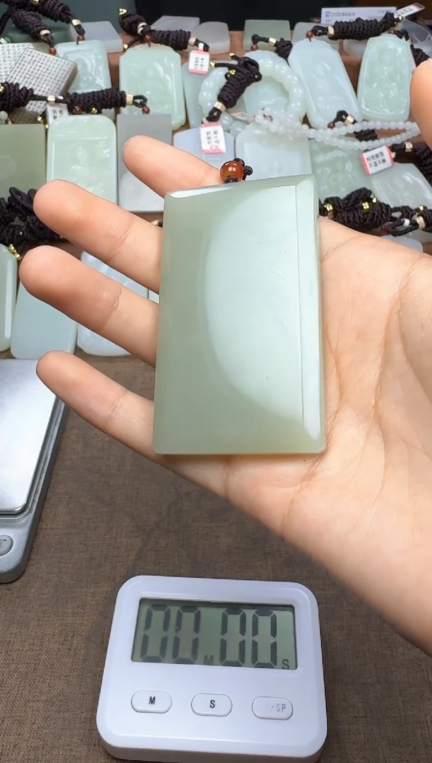 和田玉未镶嵌颈饰和田玉挂件