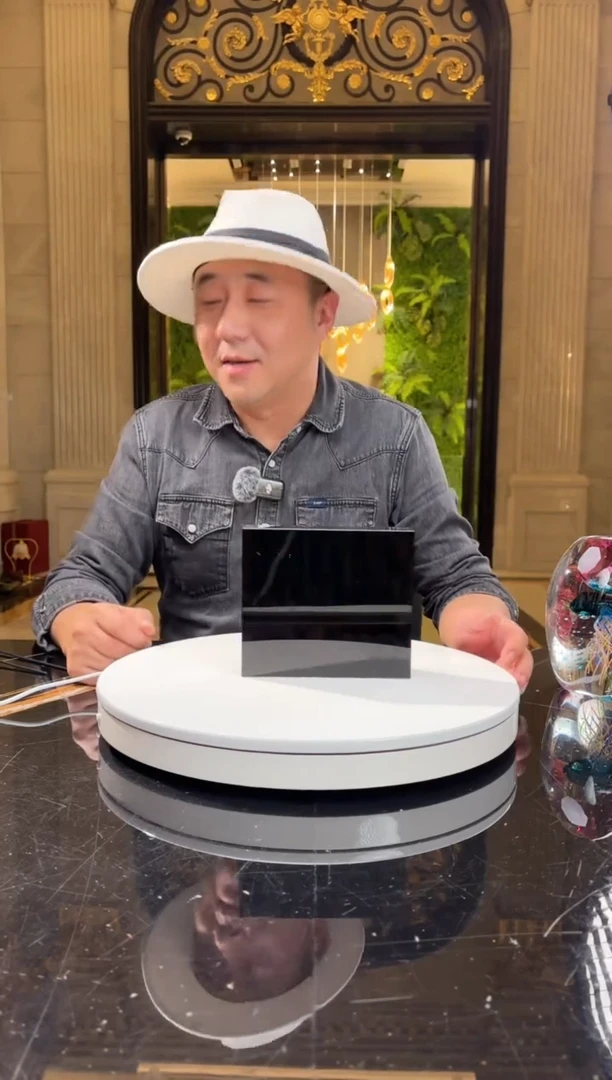 【闪购商品】摆件140*160*40黑底座