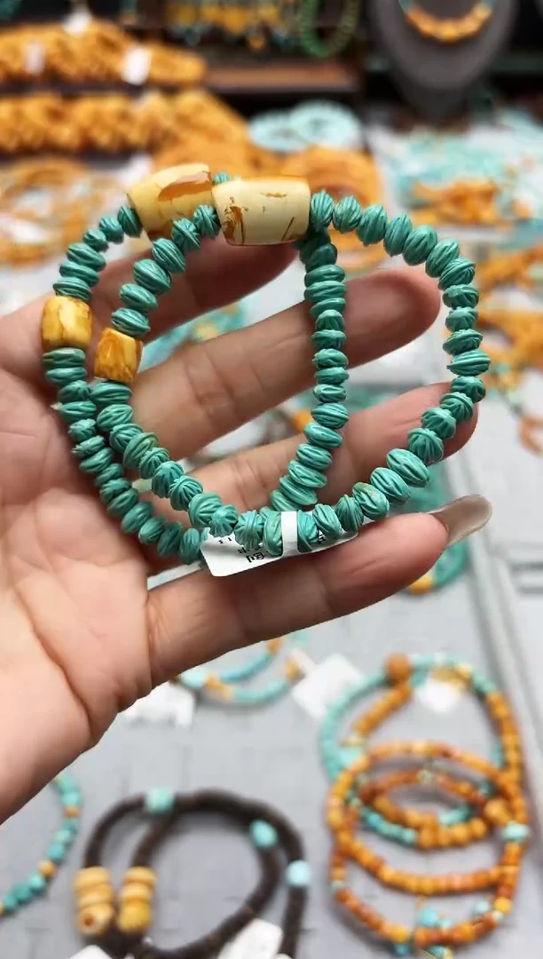 【闪购商品】琥珀手串未镶嵌手串多样发其一