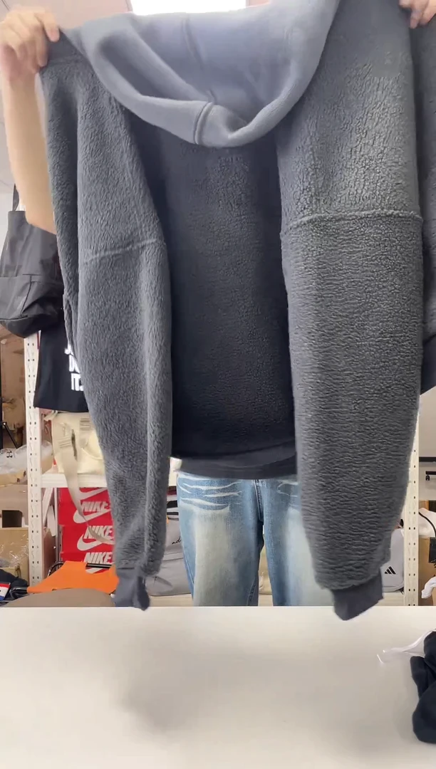 405编码  尺码 s 胸围/衣长  正品