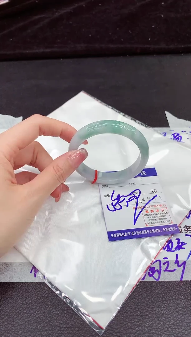 翡翠手镯未镶嵌11111111