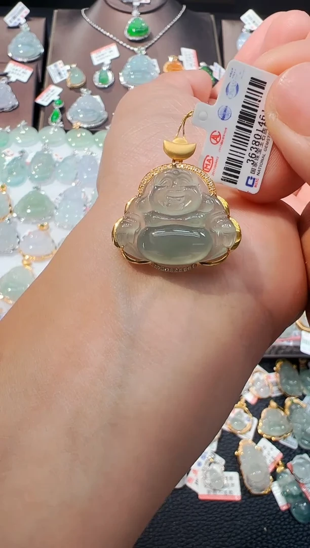 吊坠(不含链)18K金镶嵌翡翠佛公吊坠1461