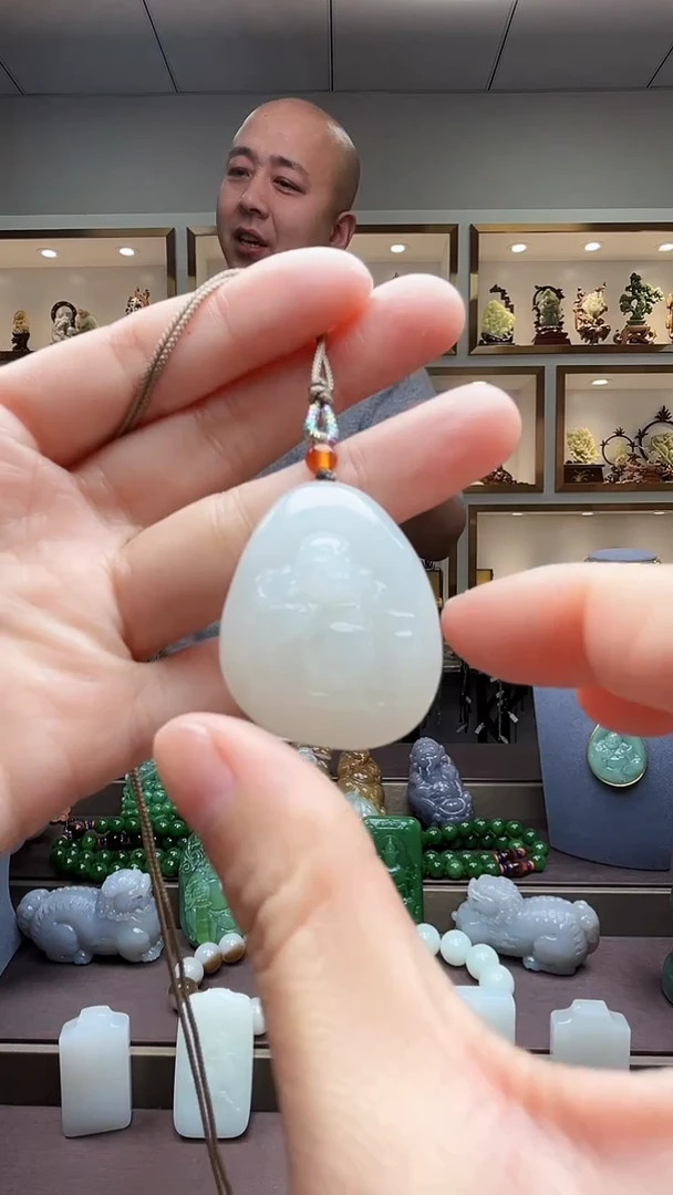 【闪购商品】和田玉颈饰未镶嵌苏