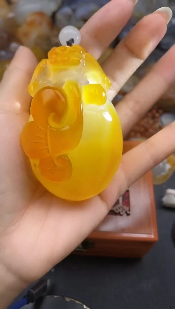 未镶嵌1玛瑙/玉髓怀*ll