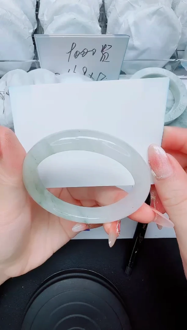 石英质玉手镯未镶嵌633/59.1