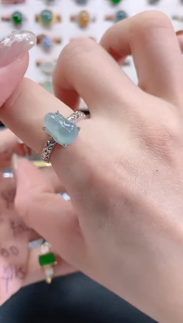 银S925镶嵌戒指翡翠天然翡翠