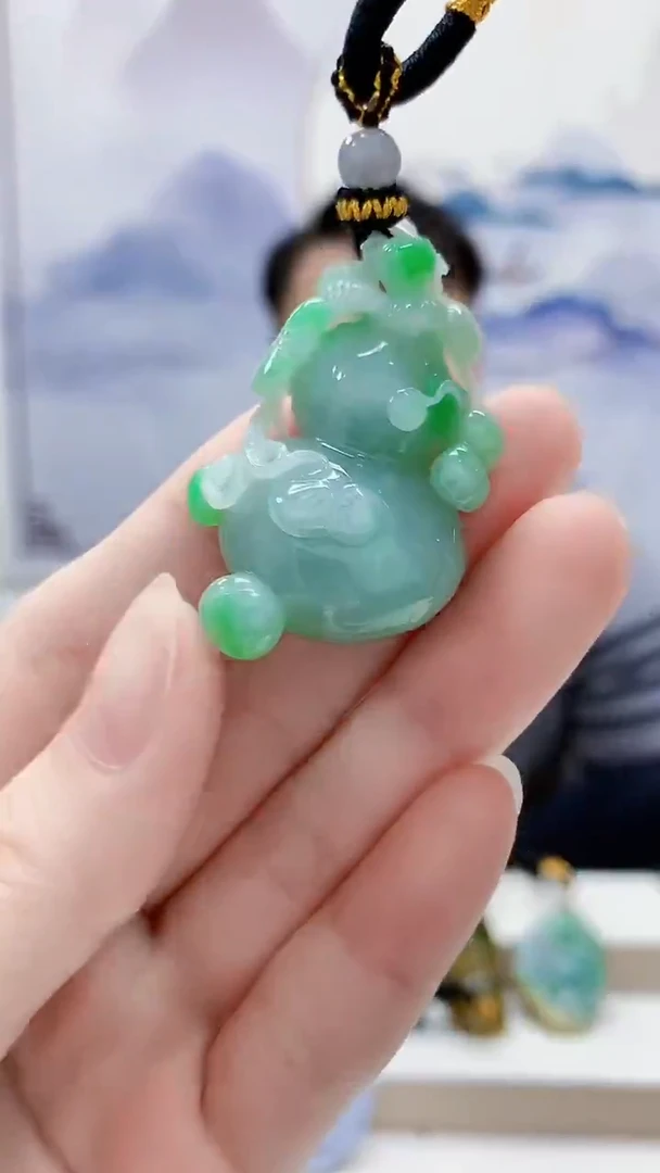 未镶嵌定制翡翠5060ry-毛货挂件79