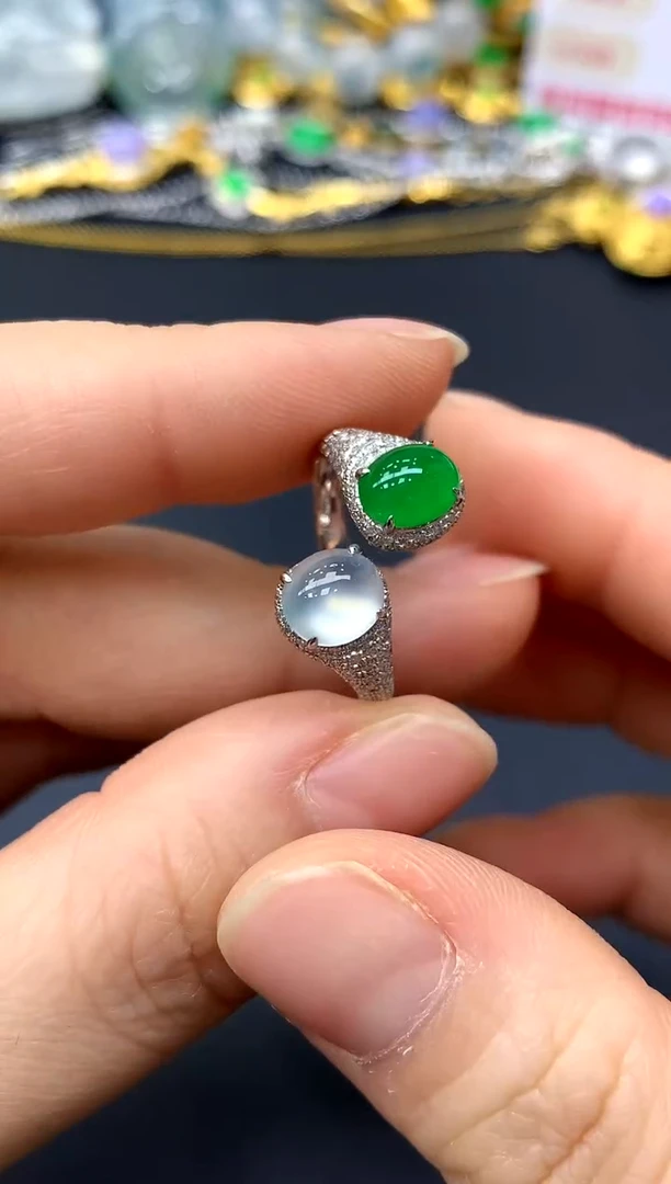 18K金镶嵌戒指翡翠564-中国好珍宝