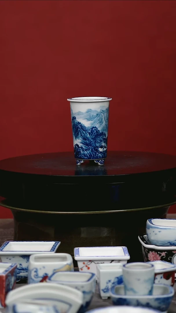 其他逗*其他 逗*青花山水签筒