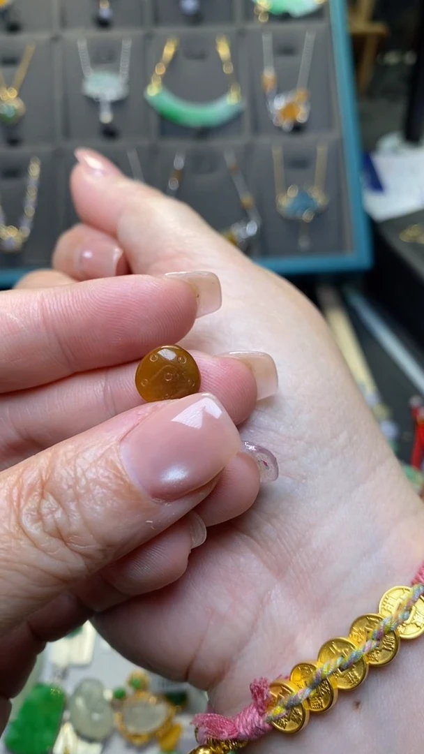 颈饰未镶嵌翡翠?****程净货40108