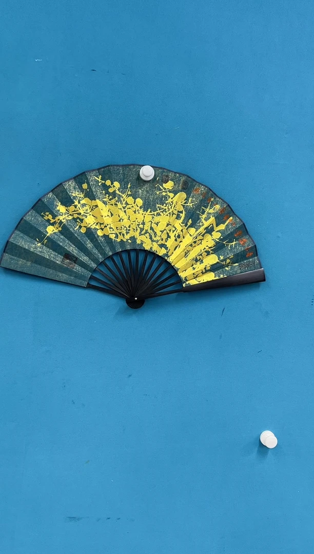 国画王夫怀-扇子-018 金梅