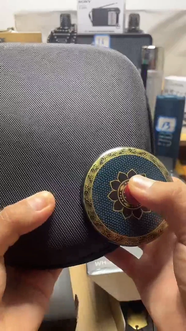 瓷片闪购商品 如图所示