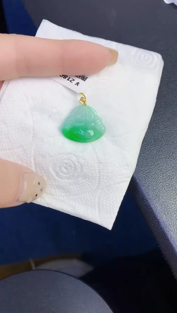 颈饰18K金镶嵌翡翠缅甸天然翡翠A货