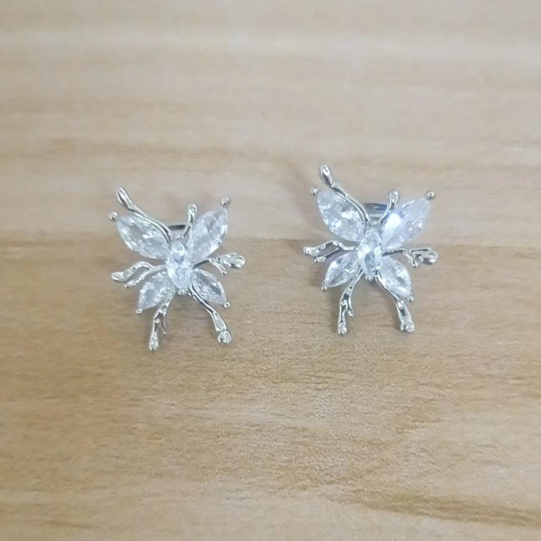 合金耳饰 合金耳饰 耳夹 蝴蝶  一对（单拍不匹配别的耳机）