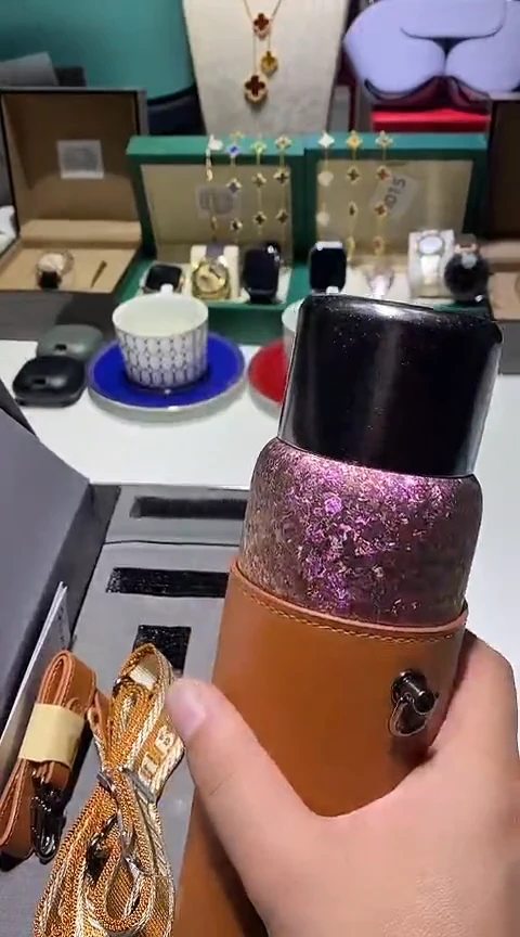 瓷片生活的本意就是开心@@1