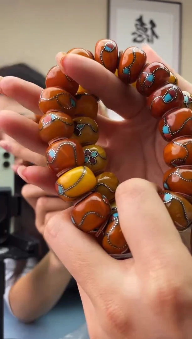 琥珀未镶嵌珠宝奇石T060 18假一罚十，多样性发一件