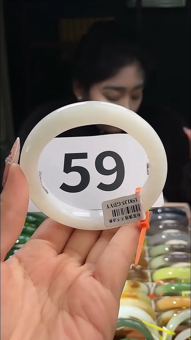 定制和田玉和田玉手镯