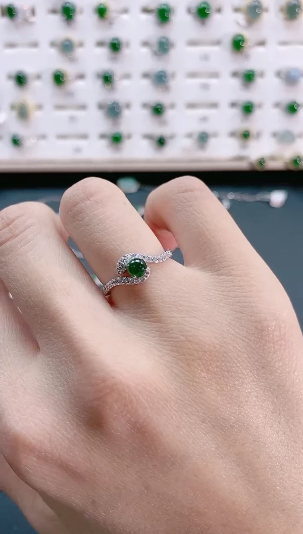 【闪购商品】翡翠戒指银S925镶嵌天然翡翠