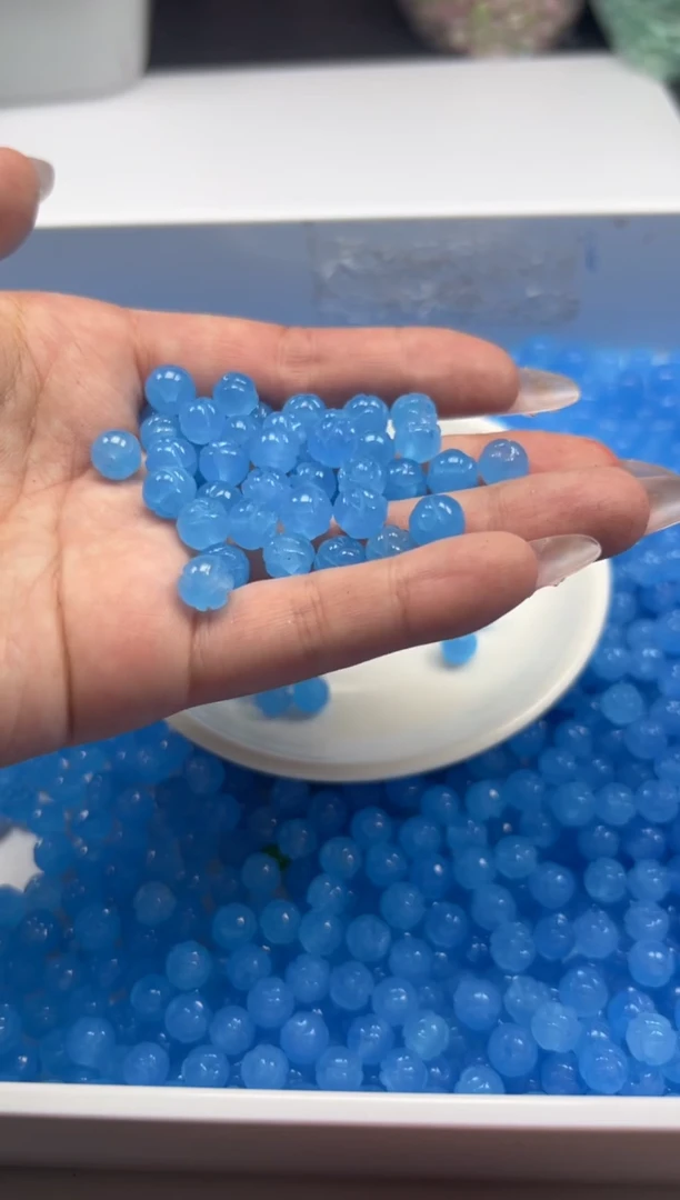 玛瑙/玉髓颈饰未镶嵌w1826海蓝宝莲花珠8mm*20颗