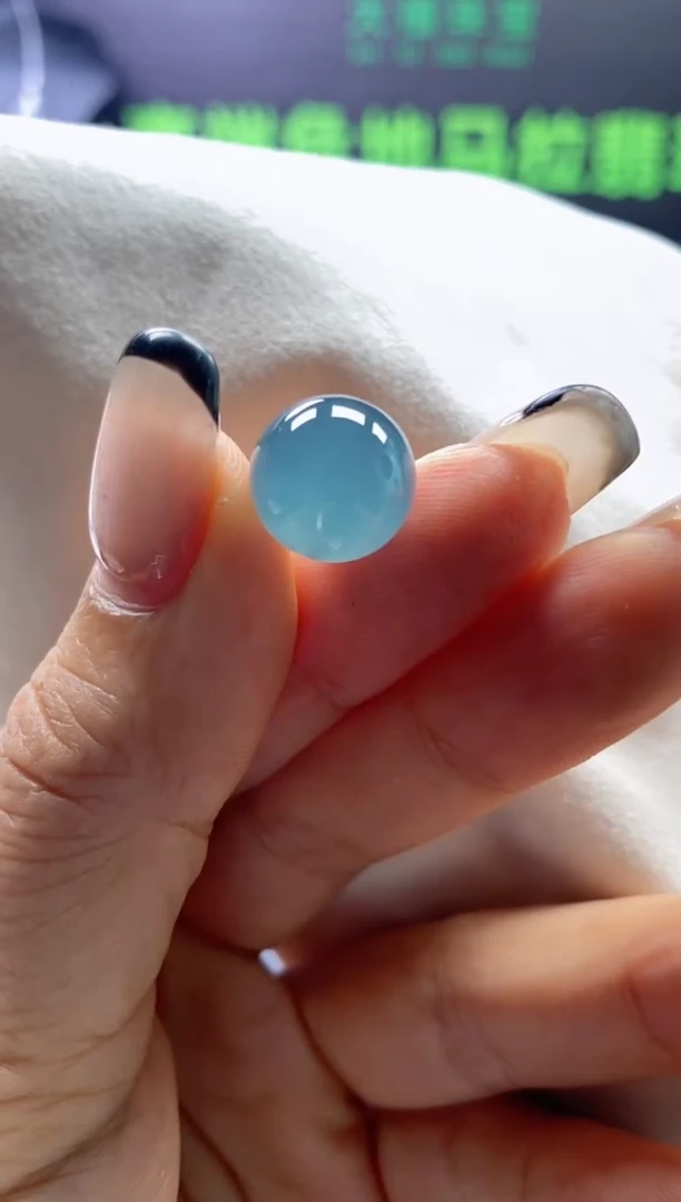 翡翠未镶嵌颈饰0483336707