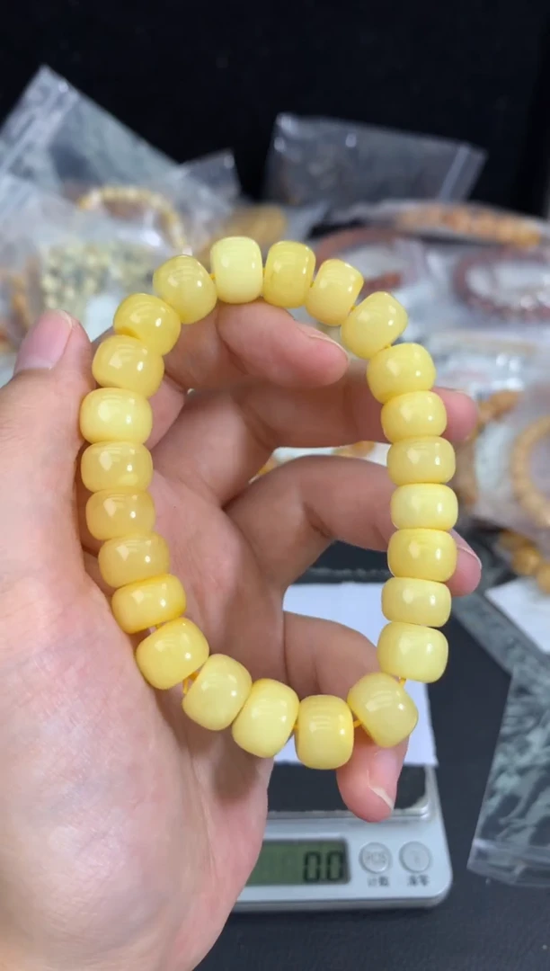 蜜蜡未镶嵌珠宝奇石228