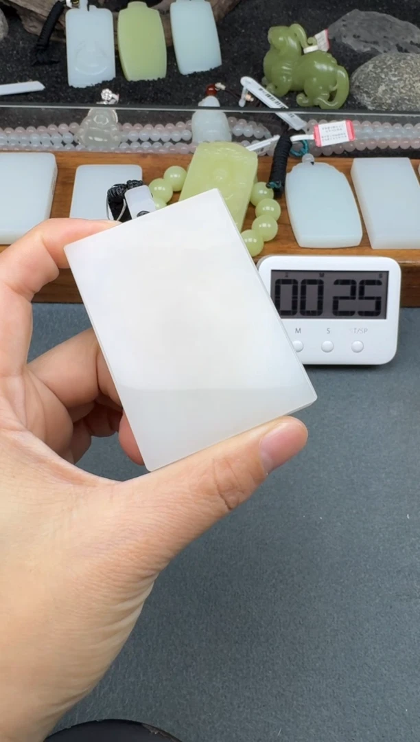 颈饰未镶嵌和田玉2