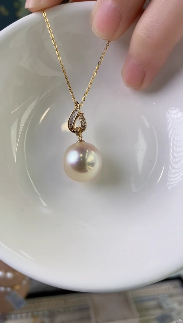 【闪购商品】海水珍珠吊坠(赠链)18K金镶嵌14-15海水珍珠吊坠