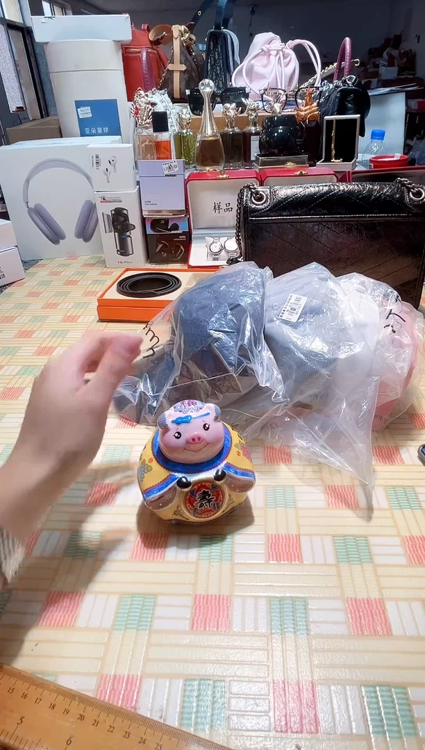 瓷片瓷器 库房到期 全部地板价@@1