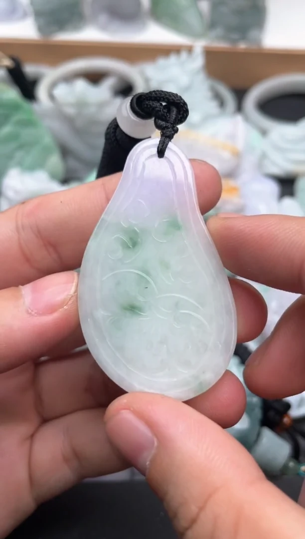 吊坠(不含链)未镶嵌翡翠1