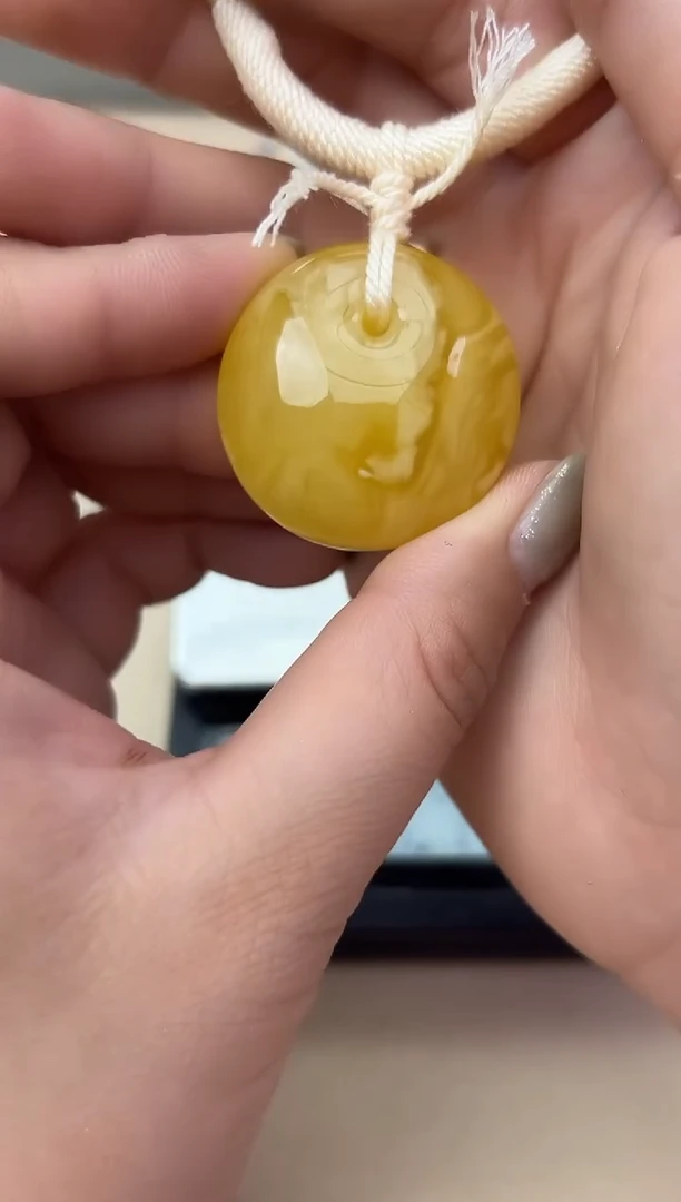 未镶嵌蜜蜡裸石蜜蜡吊坠