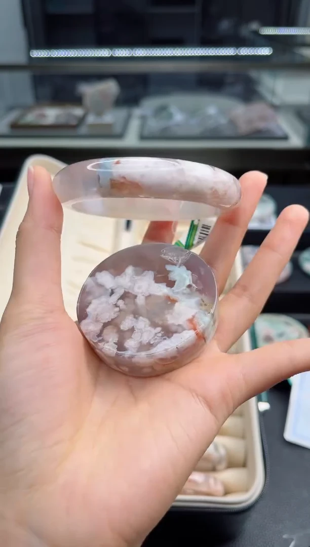 石英质玉手镯未镶嵌59圈口（赠送镯心）6216101