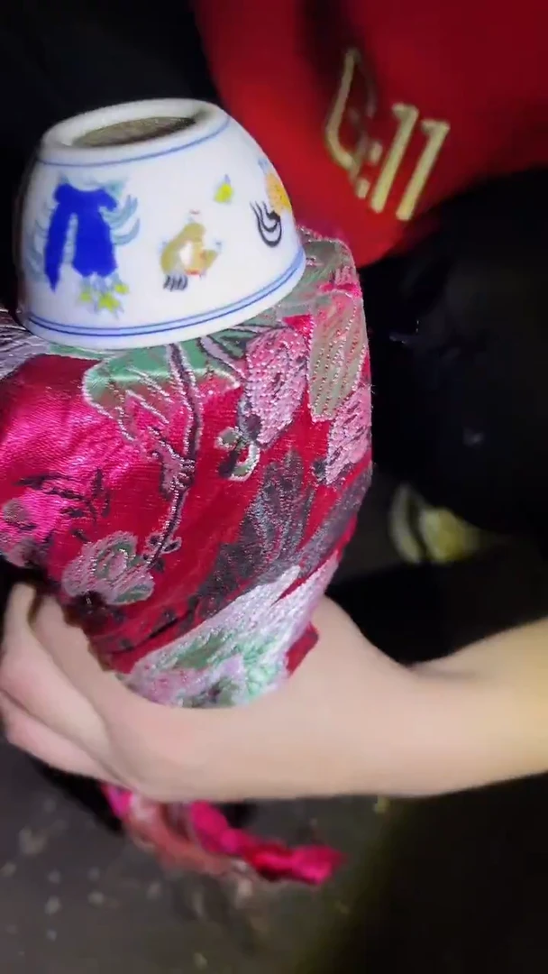 瓷片呃呃呃呃呃呃呃呃57