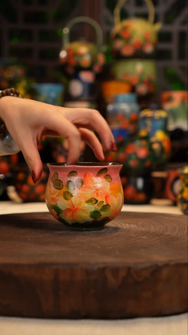 油画   釉下彩  杯子