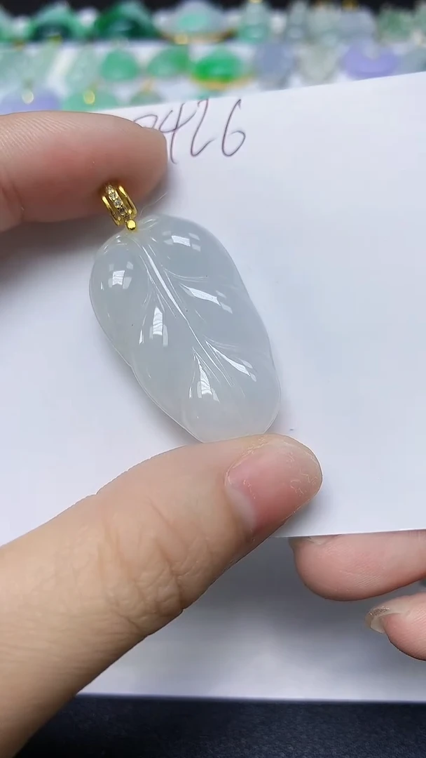 翡翠未镶嵌颈饰 天然缅甸翡翠A货