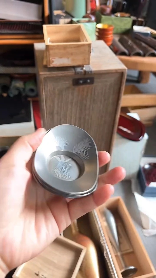 80.锡杯托五片9*6.5公分