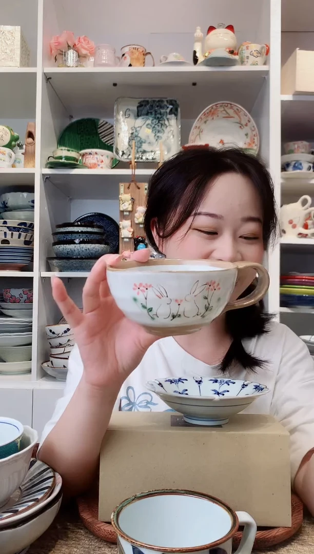 陶瓷濑户烧手绘兔子早餐杯