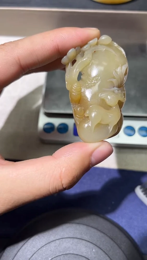 【闪购商品】和田玉挂件未镶嵌吊坠