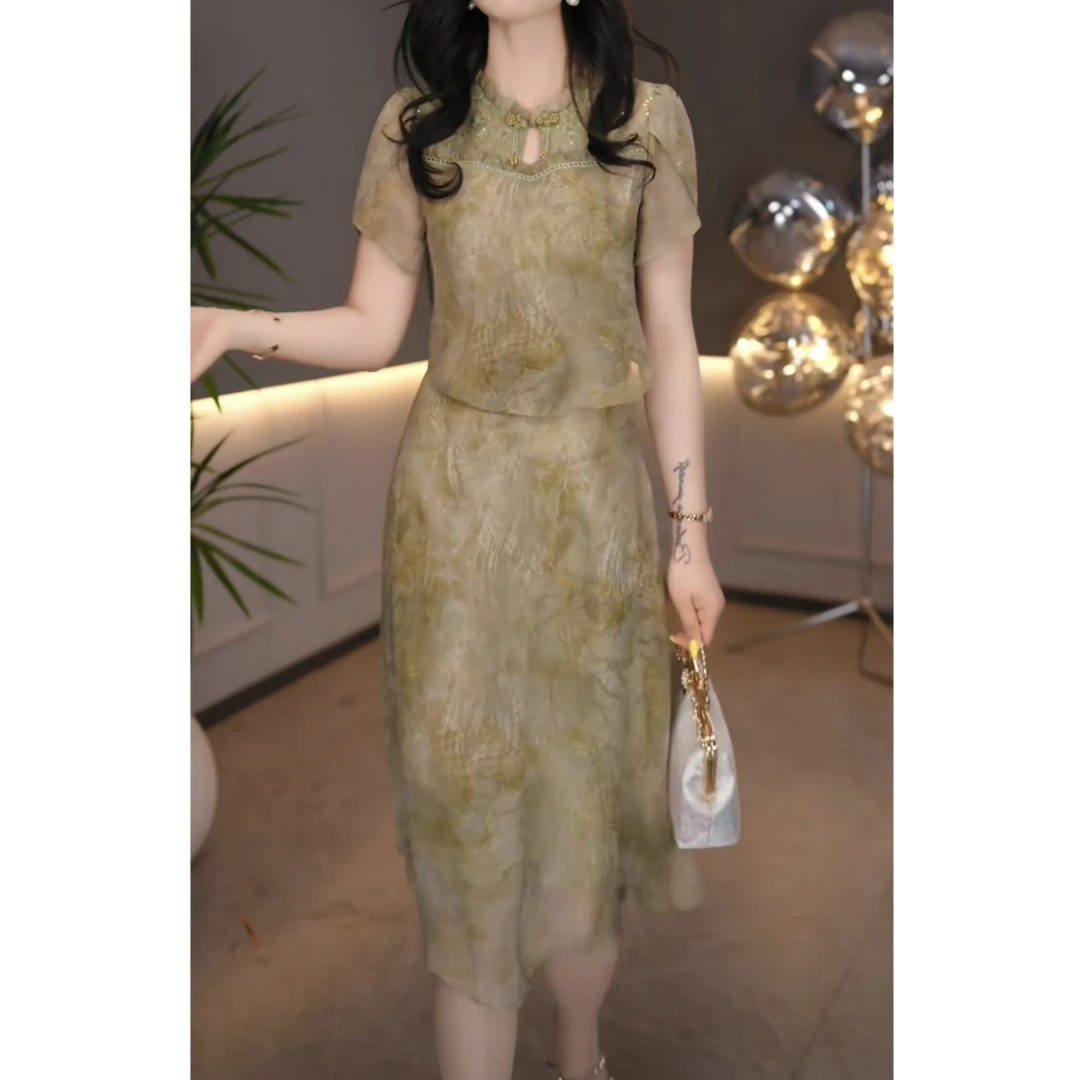 勇华玥上2025夏季中国风气质女人味减龄显瘦百搭绿色假两件连衣裙