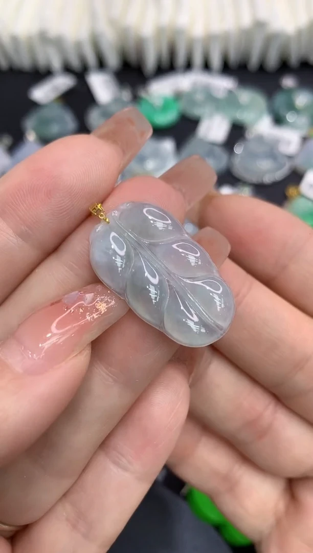 吊坠(不含链)18K金镶嵌翡翠11111111111