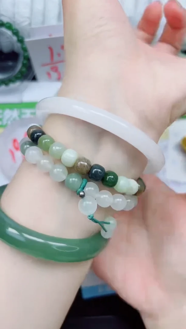 石英质玉手镯未镶嵌92-61.9