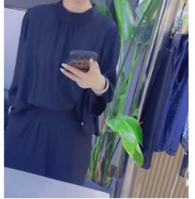 2025夏季时尚潮流百搭精品女装云2Uyyi